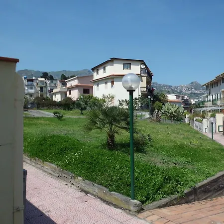 Apartamento Sileno Giardini Naxos